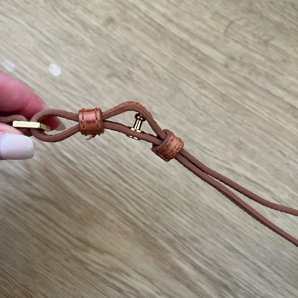 Modalu Cross Body Bag - Picture 7 of 7